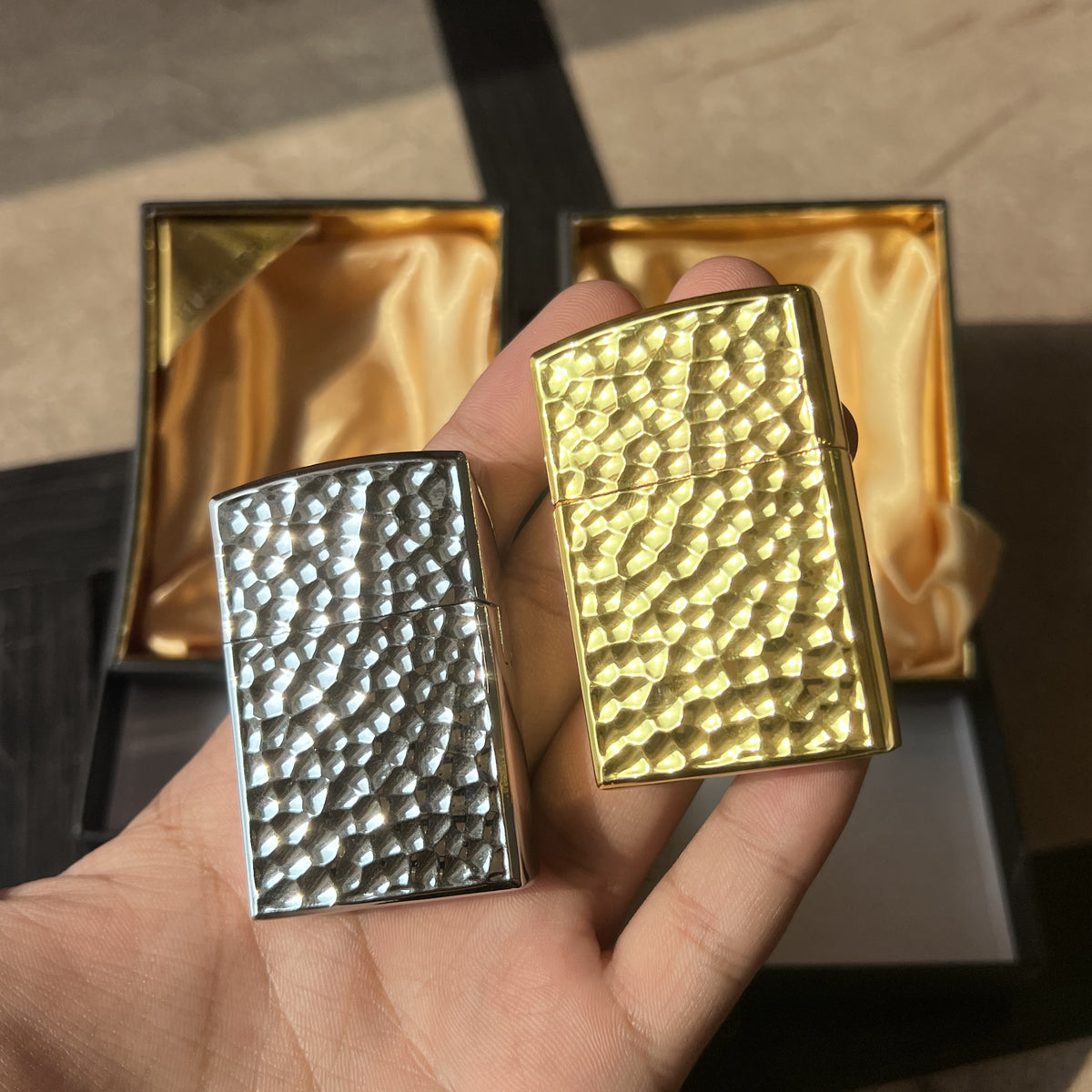 Vintage Windproof Hammered Metal Flint Lighter