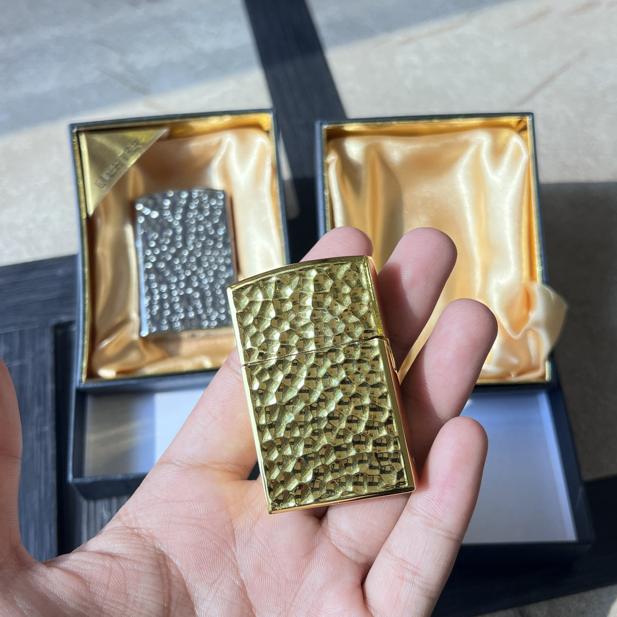 Vintage Windproof Hammered Metal Flint Lighter