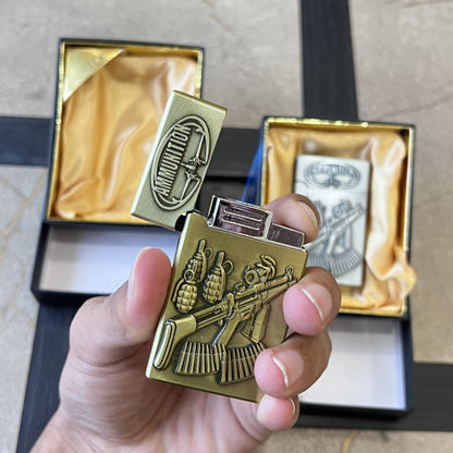 Embossed Rifle Military Flip Lighter with Convertible Flame